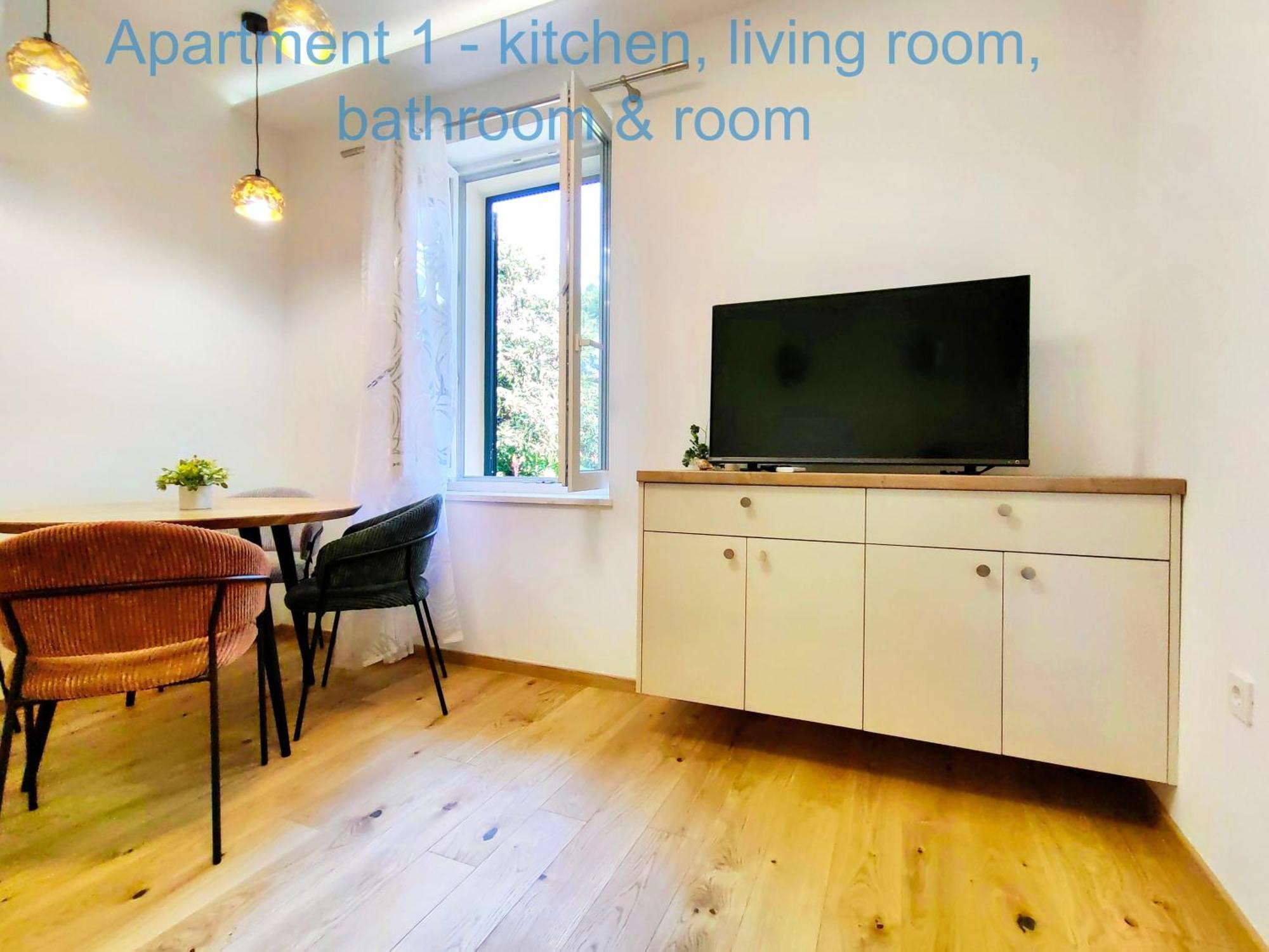 Relax And Enjoy Apartments スプリト エクステリア 写真